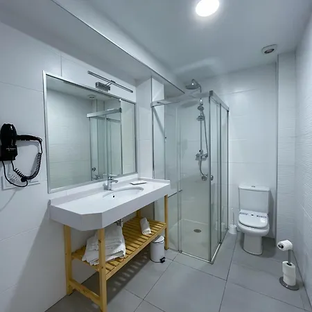 Lusitania Parking Gratis Bajo Disponibilidad