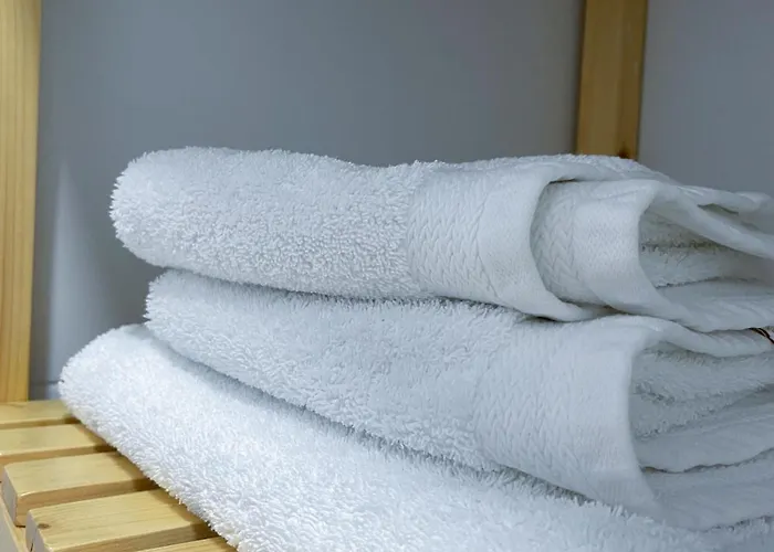 Lusitania Parking Gratis Bajo Disponibilidad * Merida