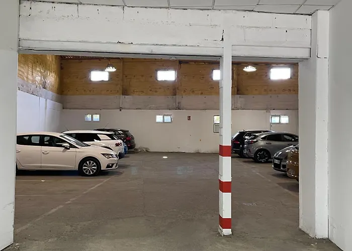 Lusitania Parking Gratis Bajo Disponibilidad * Merida